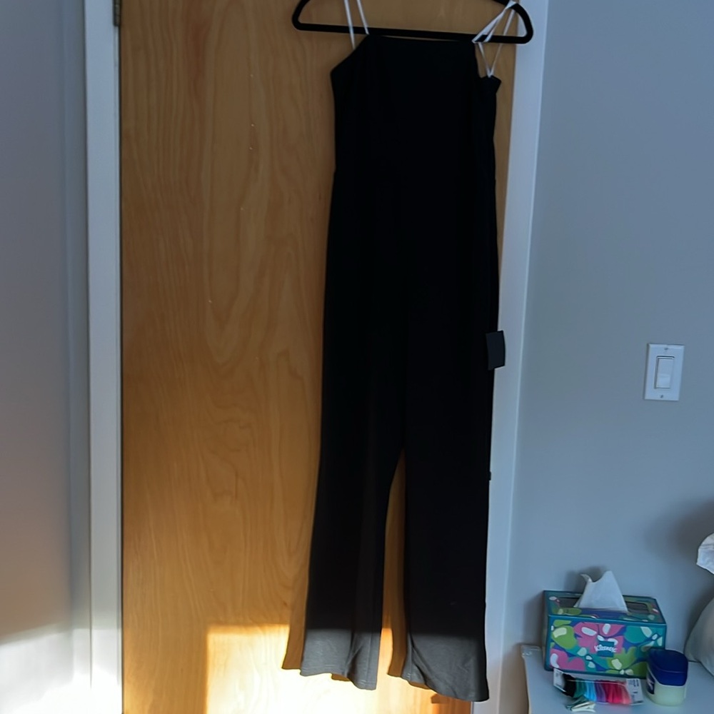 Lulus black cutout jumpsuit size medium - Picture 7 of 7